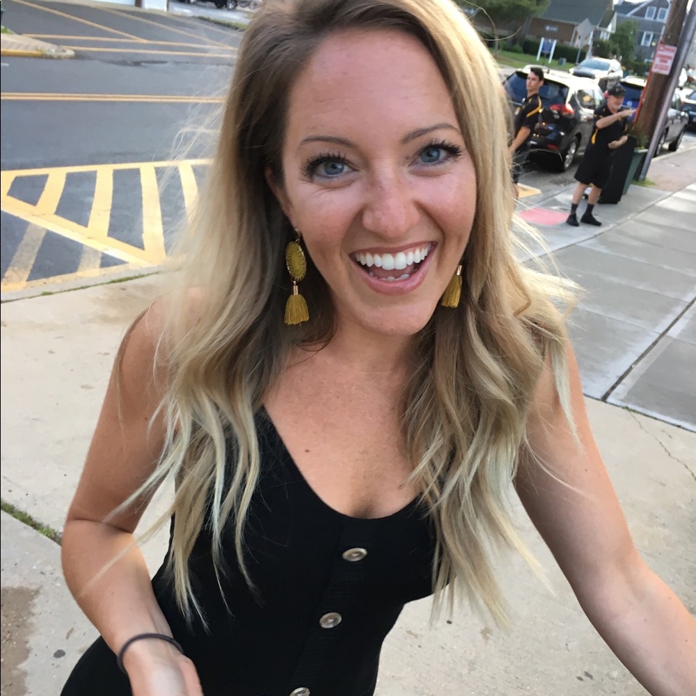 Meet your Posher, Kelly